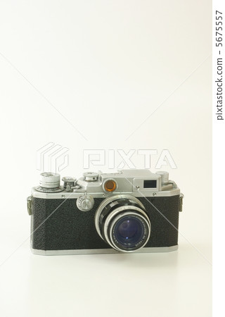 Classic camera 5675557