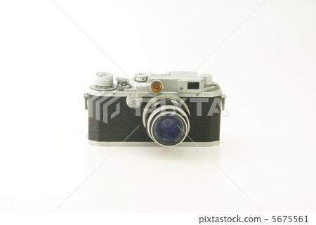 Classic camera 5675561