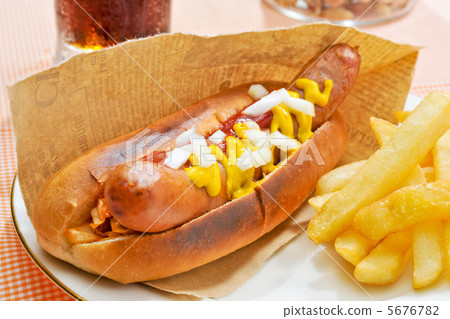 hot dog hot dog 5676782