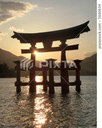 Miyoshima Miyoshima 5680634