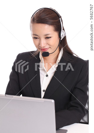 Operator 5682767