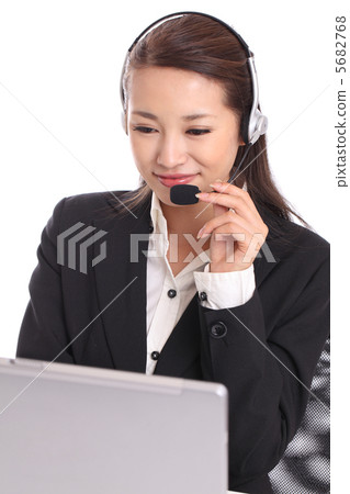 Operator Operator 5682768