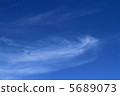 Sky 004 5689073