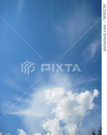 Summer sky 5690256