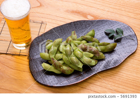 Edamame bean of black bean from Tamba Sasayama Edamame bean of black bean from Tamba Sasayama 5691393