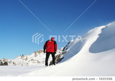 Winter mountain Winter mountain 5695996