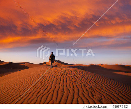 Hike in desert Hike in desert 5697382