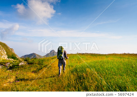Summer hike 5697424