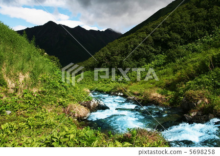 Mountain creek Mountain creek 5698258