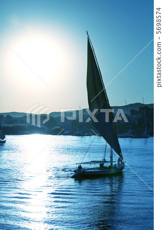 Boat on Nile 5698574