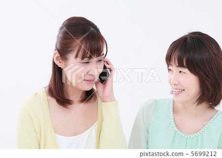 A woman who enjoys conversation A woman who enjoys conversation 5699212