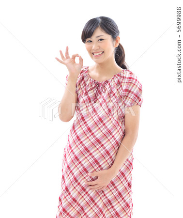Young lady white back Young lady white back 5699988