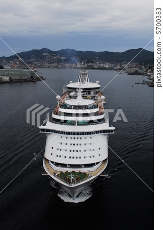 Voyager of the seeds 5700383