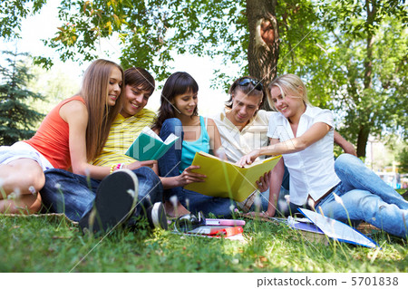 Company of students Company of students 5701838