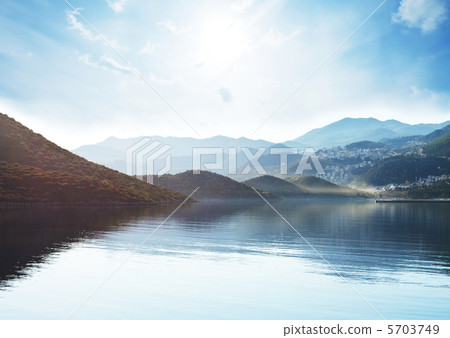 Sea coast Sea coast 5703749