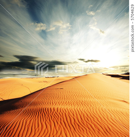 Desert Desert 5704629