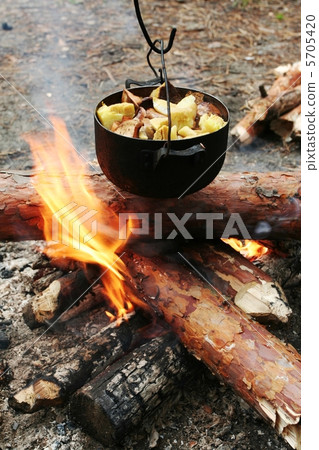 Campfire Campfire 5705420