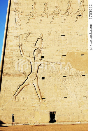 Edfu 5705932