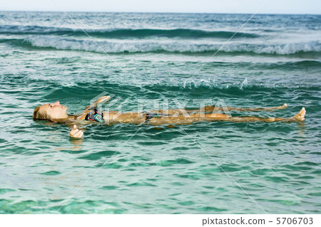 Woman relaxing Woman relaxing 5706703