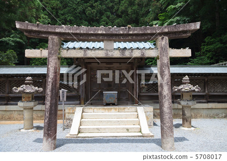 Koyasan Tokugawa Fam Shita 5708017