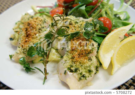 Grilled cod cracked bread crumb with cod 5708272