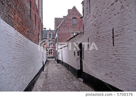 Flanders alley Flanders alley 5708376