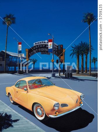 Is it a yellow car of Santa Monica? 5709135