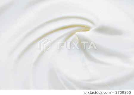 cream cream 5709890