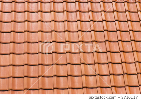Residential roof 5710117