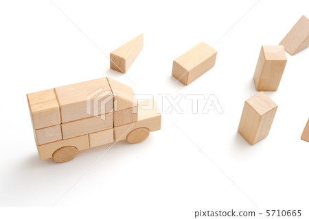 一輛垃圾車 一輛垃圾車 5710665