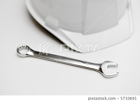 Tools and helmets Tools and helmets 5710691