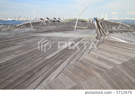 Yokohama · Great pier Yokohama · Great pier 5712679
