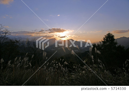 Sunrise Sunrise 5714330