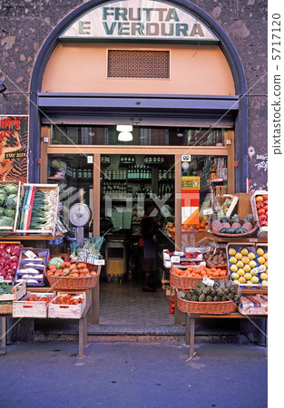 米蘭的水果店 5717120