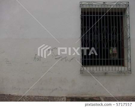 一個窗口 5717557