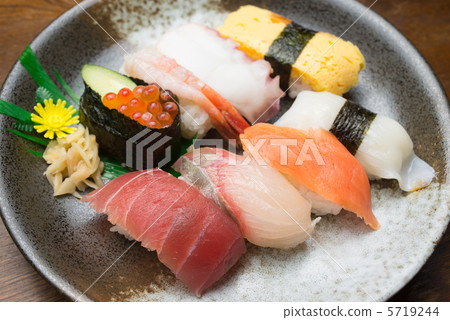 sushi sushi 5719244