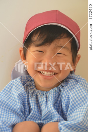 Kindergarten portrait 5722450