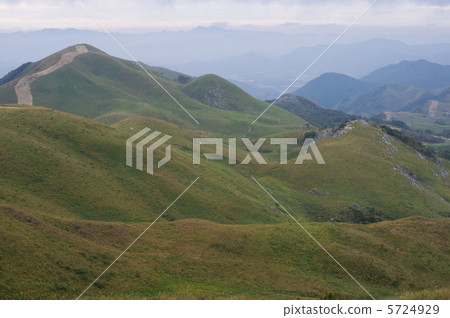 秋天的Hiraodai 5724929