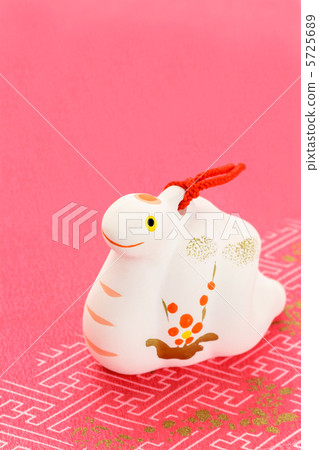 Year of the Snake New Year's material White snake 5725689