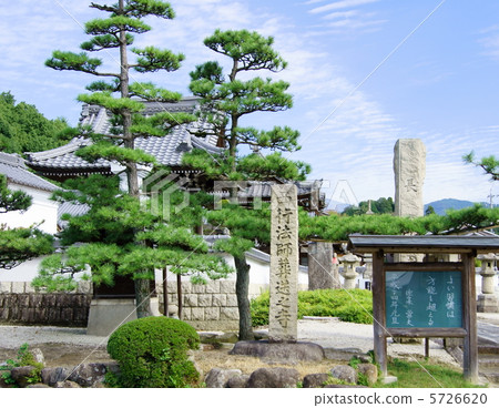 岐阜縣Chogoksa寺石頭Chokoku寺的石頭紀念碑 5726620