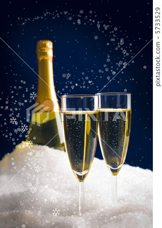 Champagne in snow Champagne in snow 5733529