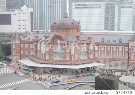  Tokyo Station 5734770
