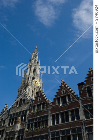 Notre Dame Cathedral 5740924