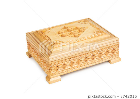 An old antique, closed, arabic trunk. 5742016