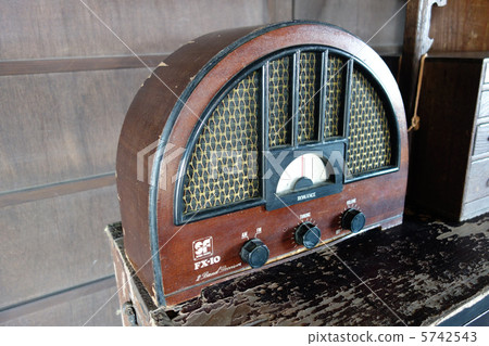 老收音機 老收音機 5742543