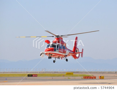 Helicopter 5744904