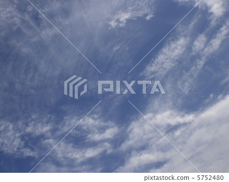 Cloud 5752480