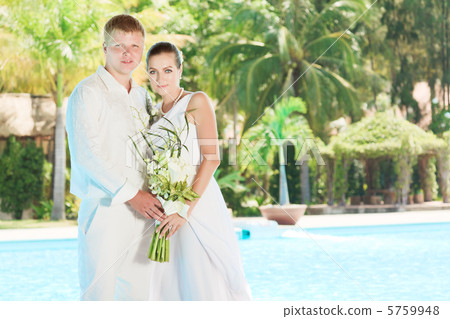 Bride and groom 5759948