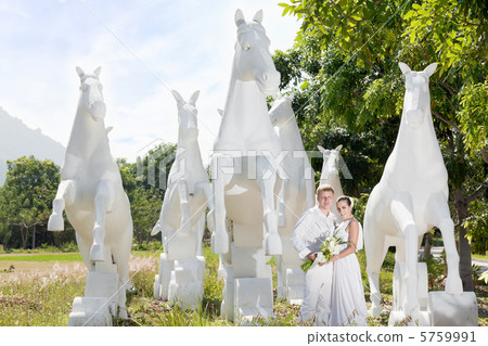 Bride and groom 5759991