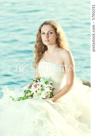 Bride Bride 5760291